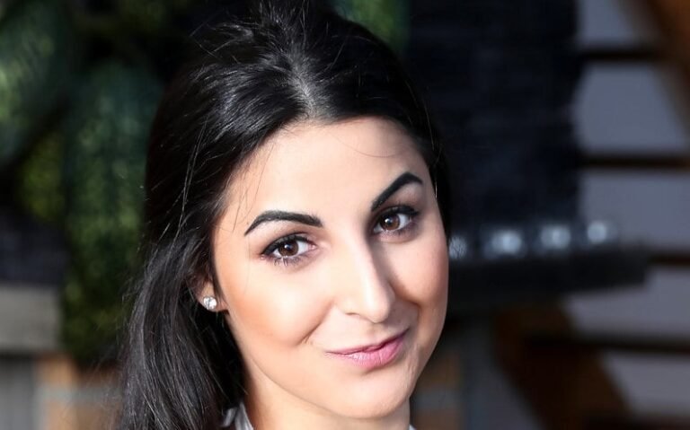 Stacy Sommers Age, Wiki, Height, Net Worth, Lifestyle, Career - Knownalytics