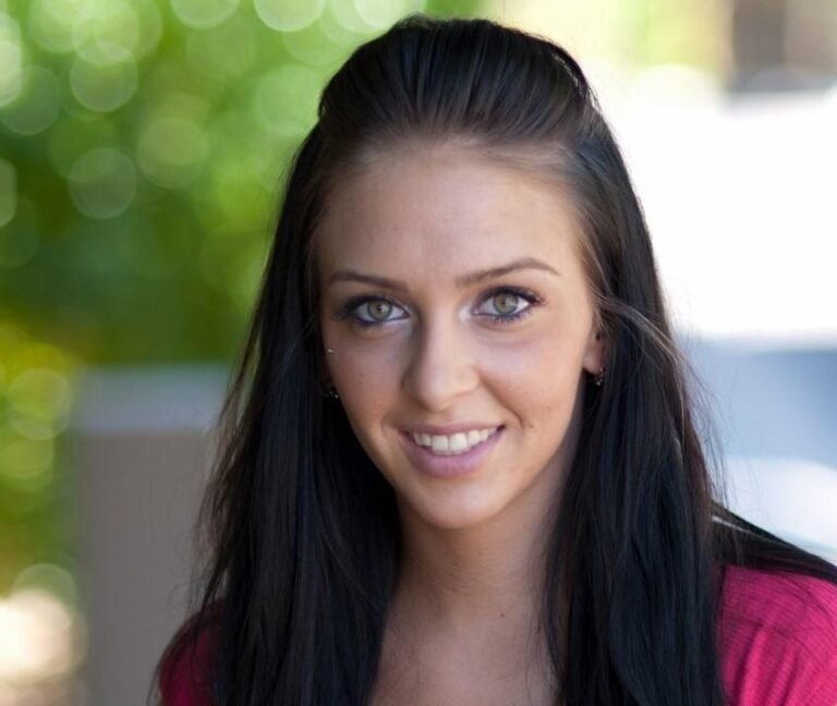 Stephanie Cane