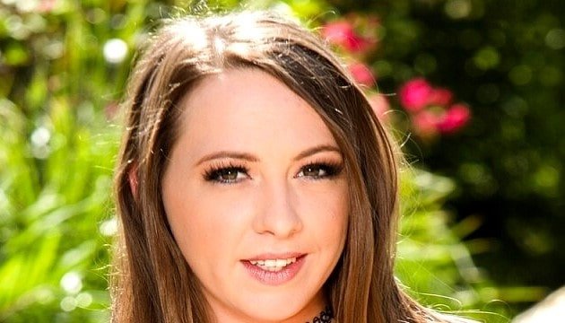 Taylor Pierce Wiki, Bio, Net Worth, Age, Height & Career Facts - Knownalytics