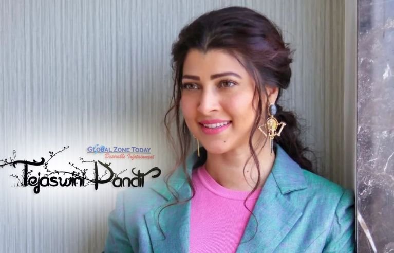 Tejaswini Pandit