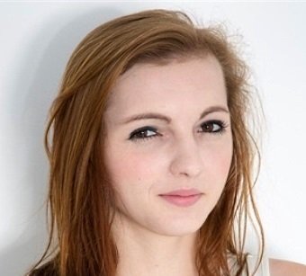 Tyna Gold Wiki, Bio, Net Worth, Age, Height & Career Facts - Knownalytics