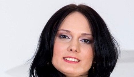 Valentina Cross Age, Height, Net Worth, Salary, Annual Income - Knownalytics