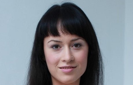 Vesna Dark