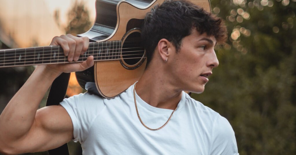 Taylor Holder Steps Back: Cancels 2026 Tour & Net Worth