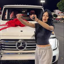 Wendy Ortiz net worth 2026 and luxury Mercedes-Benz SUV